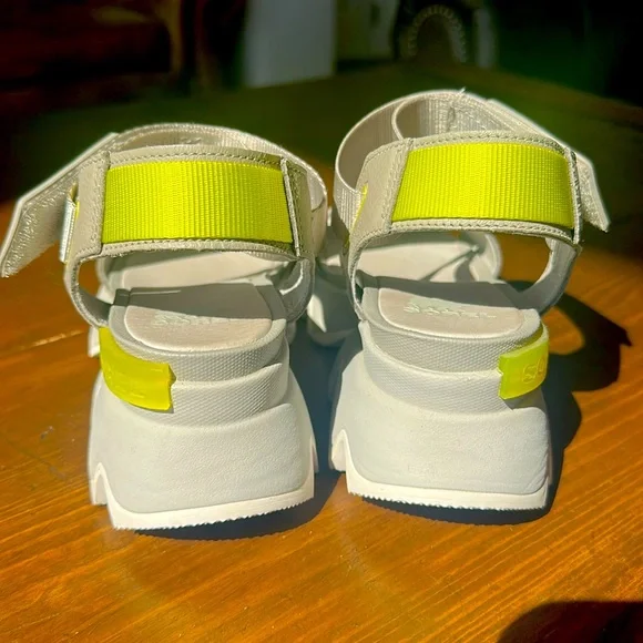 Sorel Kinetic Sandal - Picture 6 of 6